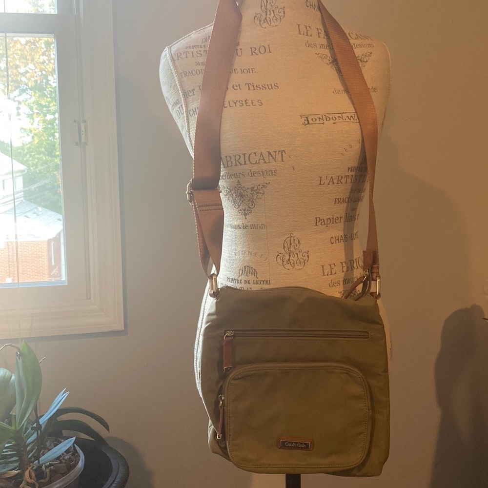 Calvin Klein crossbody bag